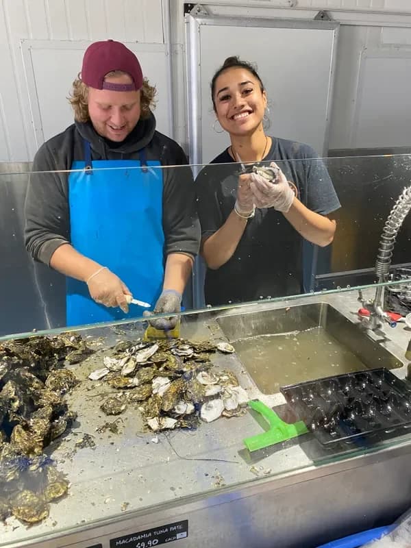 Oyster Opening Service