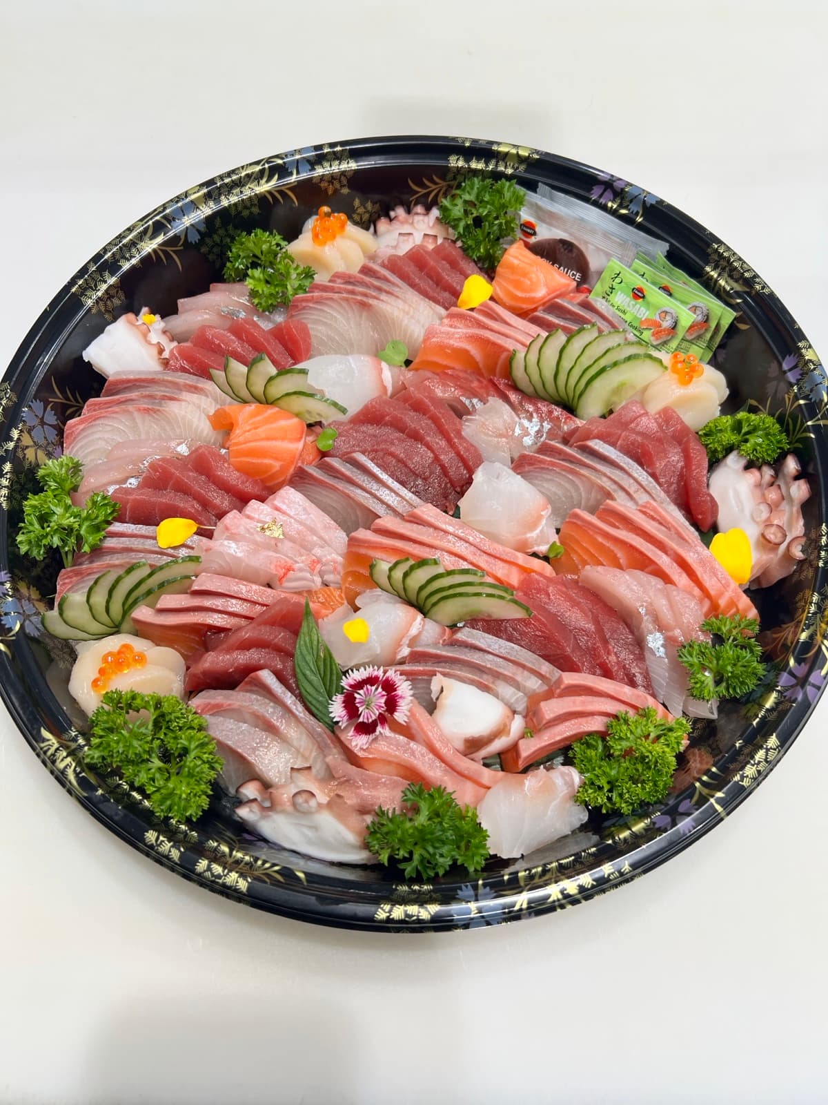 Large Sashimi Platter (4-6 pax)