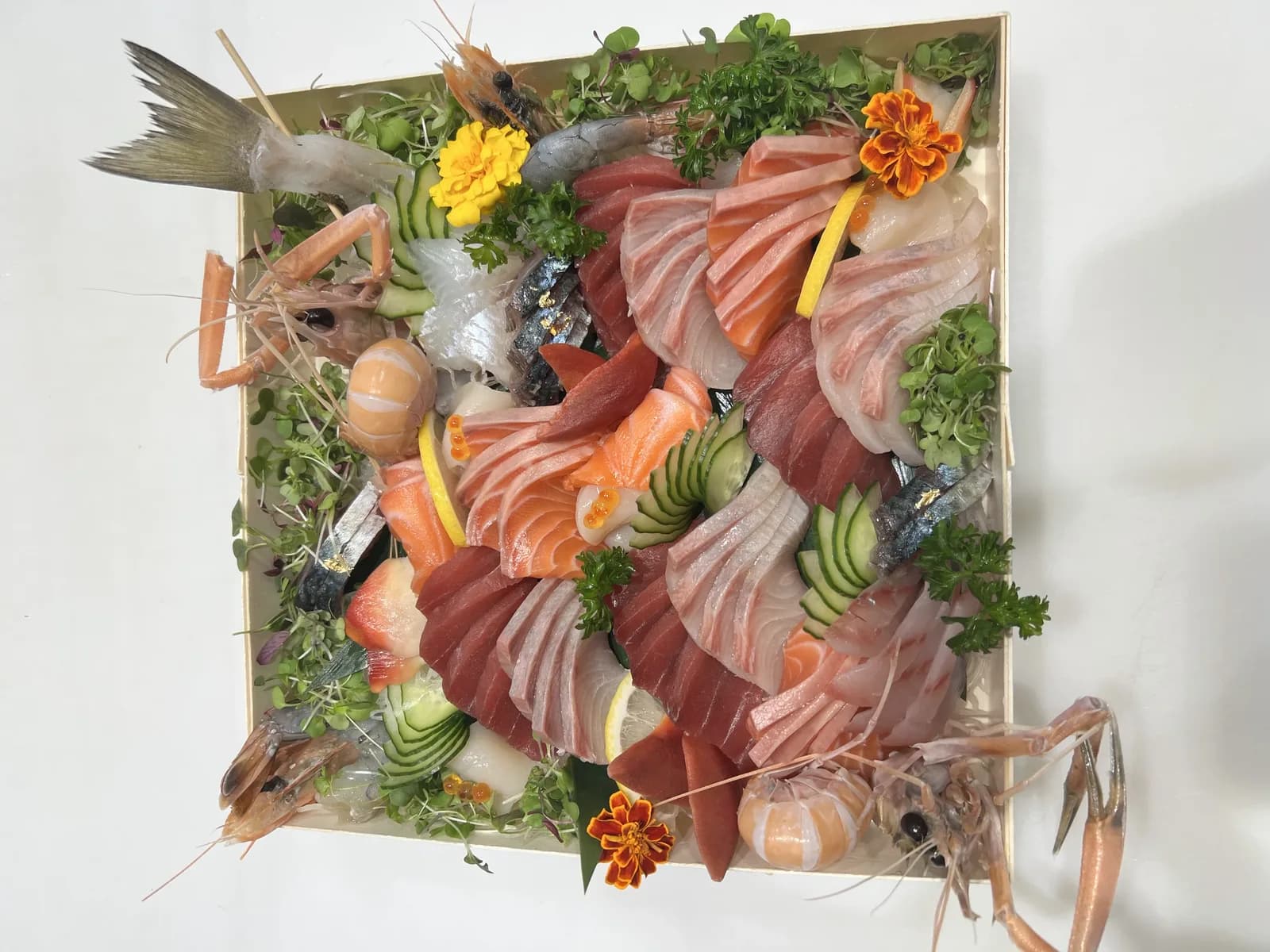How to Make a Show-Stopping Seafood Platter for Easter